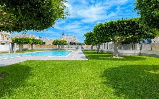 2 bedroom Townhouse in Torrevieja - MVR158447 - Photo - Small - 29