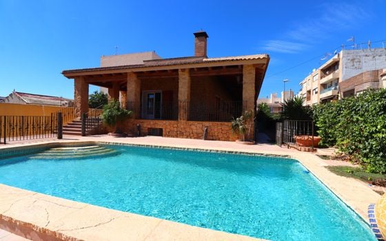 5 bedroom Villa in Rojales - VRE158515 - Photo - 1