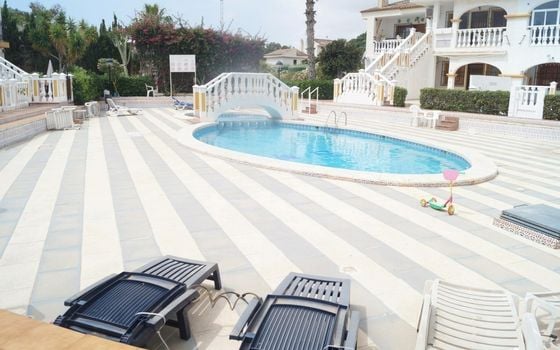 Bungalow w Orihuela Costa, 2 sypialnie - VEC158679 - Zdjęcie - 2