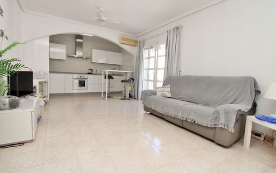 4 bedroom Villa in Villamartin - VC158735 - Photo - Small - 7