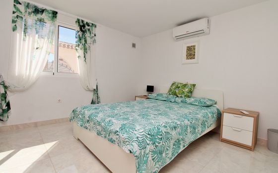 4 bedroom Villa in Villamartin - VC158735 - Photo - Small - 18