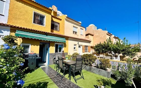 3 bedroom Townhouse in Torrevieja - SLI158917 - Photo - 3