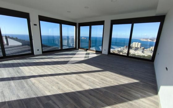 4 bedroom Villa in Benidorm - SSL158919 - Photo - 2