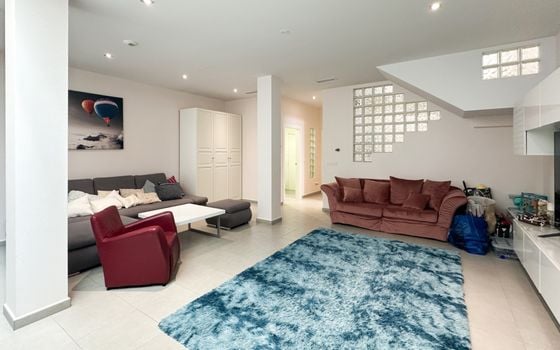 5 bedroom Villa in Torrevieja - RCJ158920 - Photo - Small - 22