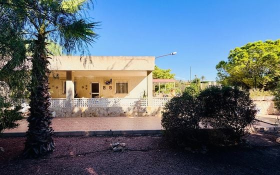 Villa in Crevillente, 4 slaapkamers  - BCH158958 - Foto - 1