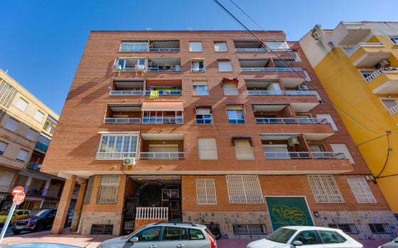 2 bedroom Apartment in Torrevieja - TIM159191 - Photo - 2