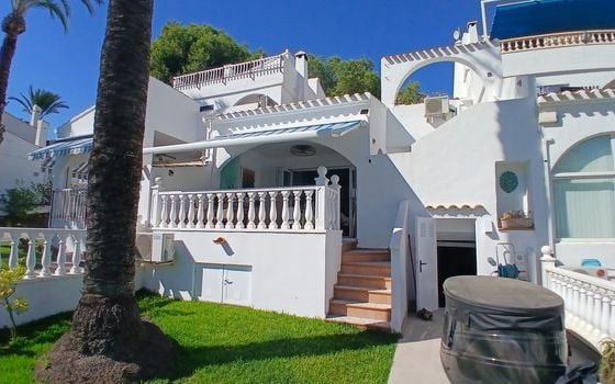 2 bedroom Townhouse in Villamartin - SLS159233 - Photo - 1
