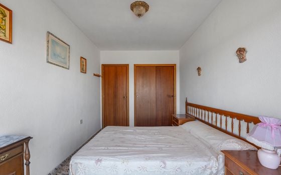 2 bedroom Apartment in Torrevieja - B159235 - Photo - Small - 8