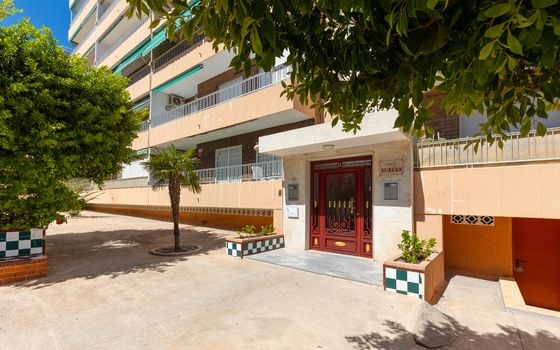 2 bedroom Apartment in Torrevieja - B159235 - Photo - Small - 18