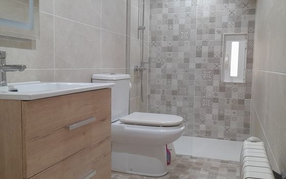 6 bedroom Villa in Orba - TPT159331 - Photo - Small - 11