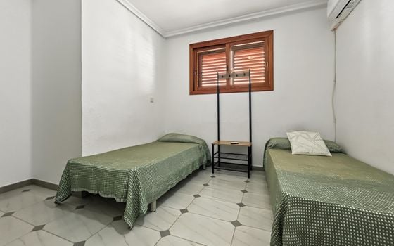 7 Schlafzimmer Villa in Dehesa de Campoamor - URE159615 - Foto - Small - 14