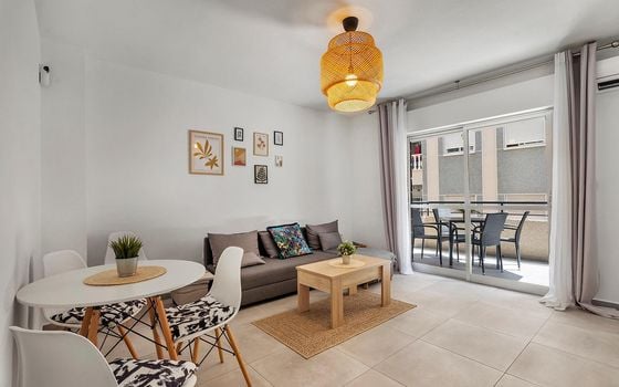 3 bedroom Apartment in Torrevieja - ERD159692 - Photo - 1