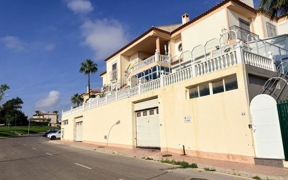 2 bedroom Bungalow in Torrevieja - CSH159738 - Photo - 1