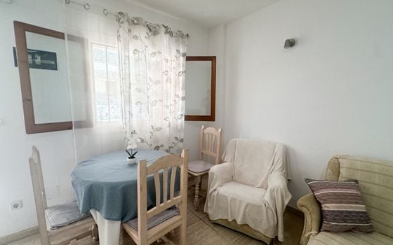 Apartament cu 2 dormitoare în La Zenia - RCJ159801 - Imagini - Small - 6
