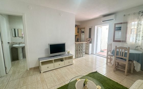 Apartament cu 2 dormitoare în La Zenia - RCJ159801 - Imagini - Small - 8