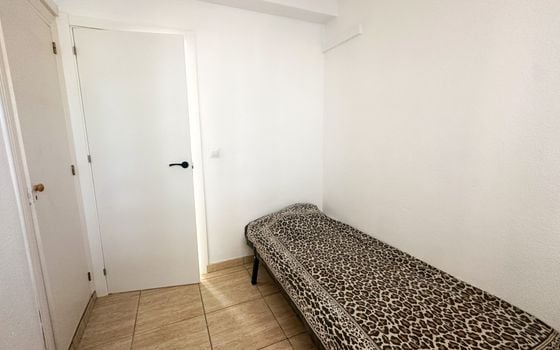 Apartament cu 2 dormitoare în La Zenia - RCJ159801 - Imagini - Small - 15