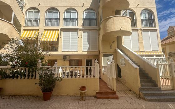 2 Schlafzimmer Appartement in La Zenia - RCJ159801 - Foto - 1