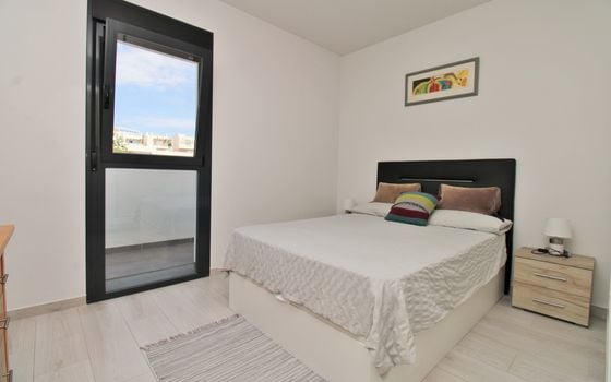 3 bedroom Penthouse in Villamartin - VC159853 - Photo - Small - 12