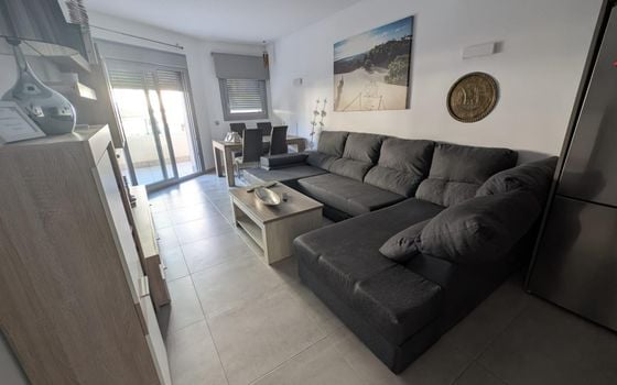 2 bedroom Apartment in Torrevieja - VEC160096 - Photo - 2