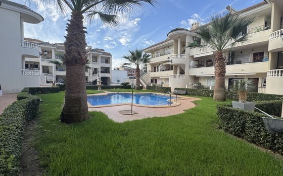 2 bedroom Penthouse in Jacarilla - PR160099 - Photo - 3