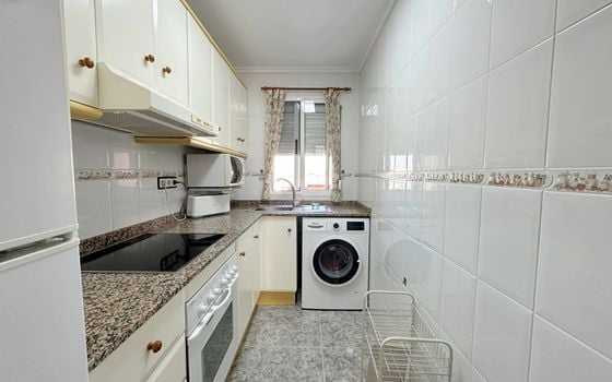 2 bedroom Apartment in Torrevieja - CI160102 - Photo - 4