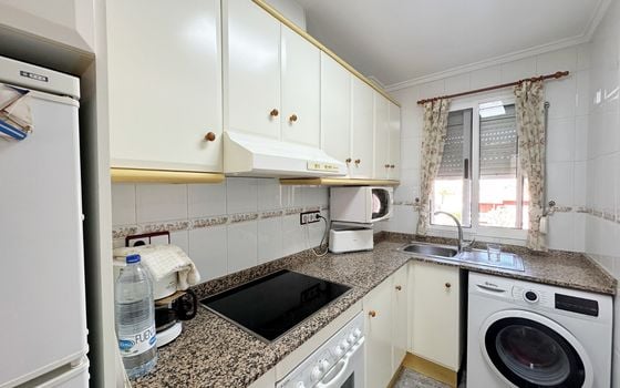 2 bedroom Apartment in Torrevieja - CI160102 - Photo - 5