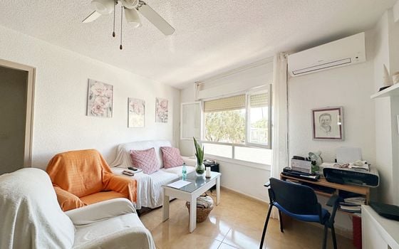 3 bedroom Apartment in Torrevieja - CI160103 - Photo - 3