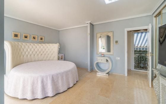 5 bedroom Villa in La Mata - RPF160191 - Photo - Small - 14