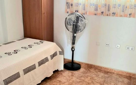 2 bedroom Apartment in Torrevieja - VEC160437 - Photo - Small - 9