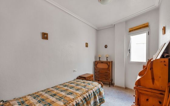 3 bedroom Apartment in Torrevieja - B160442 - Photo - Small - 11