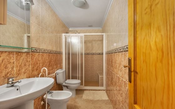 3 bedroom Apartment in Torrevieja - B160442 - Photo - Small - 15