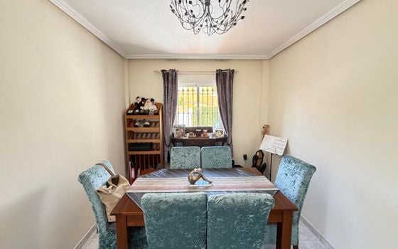 4 bedroom Villa in Villamartin - OKW160481 - Photo - Small - 8