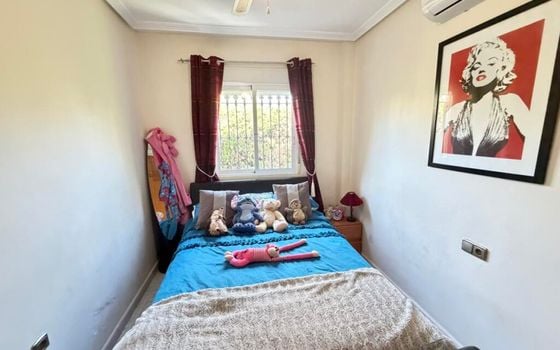 4 bedroom Villa in Villamartin - OKW160481 - Photo - Small - 14