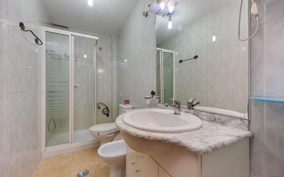 2 bedroom Penthouse in Torrevieja - CYM160888 - Photo - Small - 13