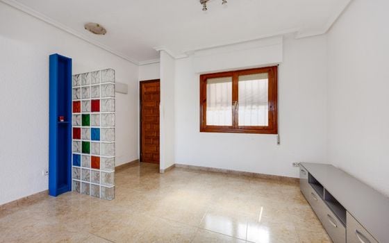 2 bedroom Penthouse in Torrevieja - CYM160888 - Photo - 3