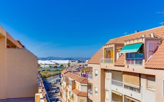 2 bedroom Penthouse in Torrevieja - CYM160888 - Photo - Small - 22