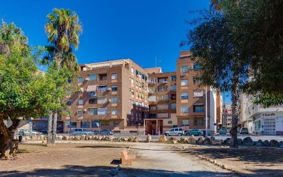 2 bedroom Penthouse in Torrevieja - CYM160888 - Photo - Small - 27