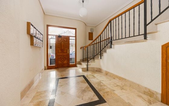 4 Schlafzimmer Appartement in Torrevieja - CYM160889 - Foto - Small - 32