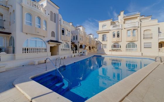 3 bedroom Apartment in Torrevieja - CYM160890 - Photo - 2