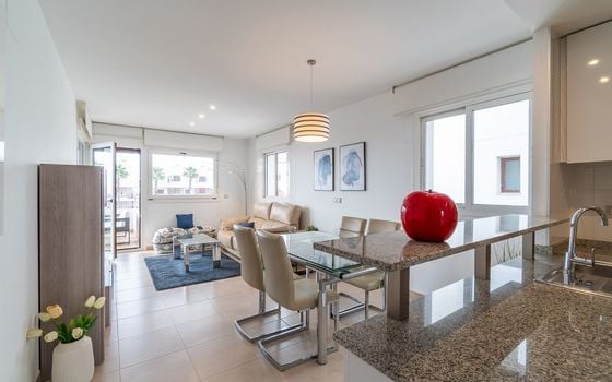 2 bedroom Apartment in Orihuela Costa - IMO160990 - Photo - 5