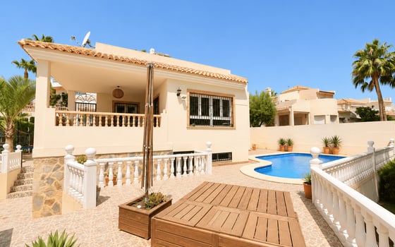 5 bedroom Villa in Las Ramblas - TT161003 - Photo - 1