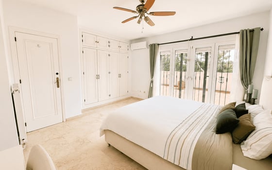 5 bedroom Villa in Las Ramblas - TT161003 - Photo - Small - 9