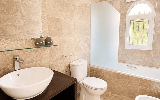 5 bedroom Villa in Las Ramblas - TT161003 - Photo - Small - 15