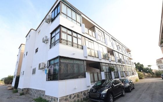 1 bedroom Apartment in Torrevieja - CRR161044 - Photo - 1