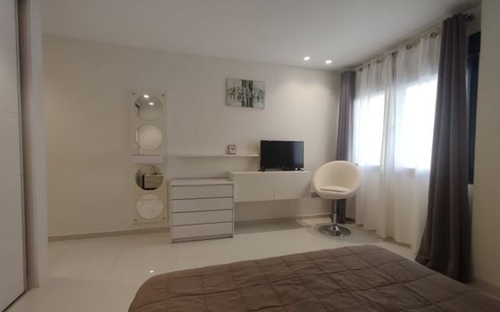 2 Schlafzimmer Appartement in Torrevieja - ET161150 - Foto - Small - 12