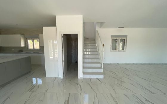 Villa de 5 chambres à Pinoso - LYCP47009 - Photo - 3