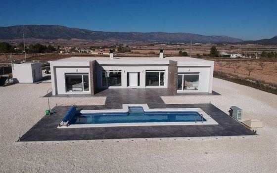 Villa de 3 habitaciones en Pinoso - LYCP47012 - Foto - 1