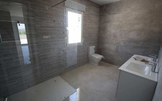 Villa de 4 chambres à Pinoso - LYCP48415 - Photo - Small - 7