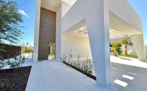 4 bedroom Villa in Ciudad Quesada - SG49945 - Photo - 4