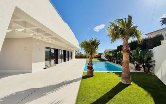 4 bedroom Villa in Ciudad Quesada - SG49945 - Photo - 3